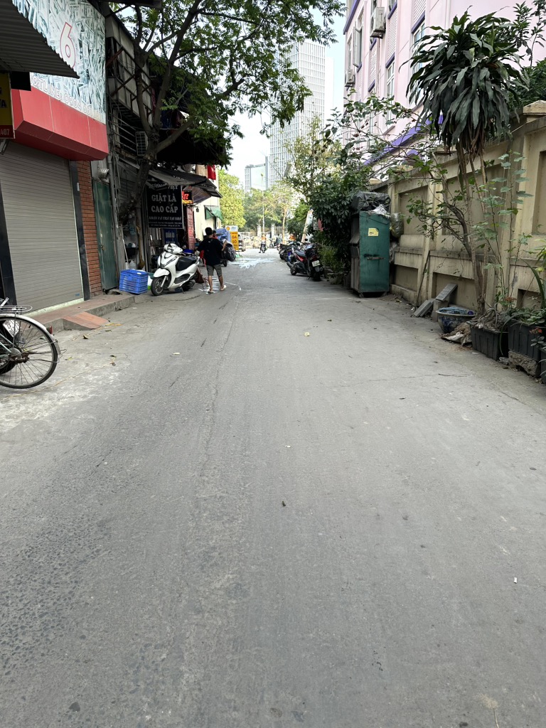  TRUNG TÂM CẦU GIẤY - NGÕ THÔNG - KIA MORNING ĐẾN CỬA - GẦN PHỐ - GẦN CÔNG VIÊN YÊN HOÀ 