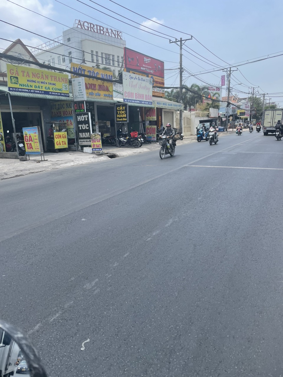  Bán mặt tiền 20x50m giá 80 tỷ Lê Văn Khương, Q12 