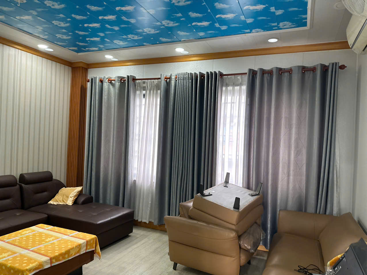  BÁN NHÀ MẶT PHỐ BÌNH HƯNG HÒA B, BÌNH TÂN - 15 TỶ - 96M2 - 3 TẦNG - 4PN - 5WC - SỔ HỒNG 