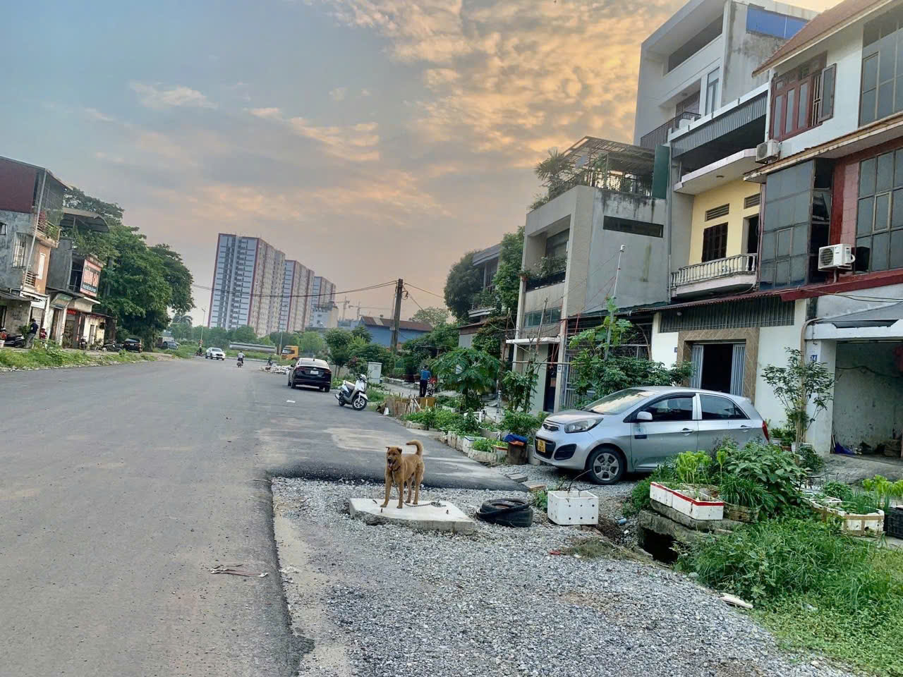  BÁN ĐẤT PHÂN LÔ – Ô TÔ VÀO – GẦN HỒ – DÂN TRÍ CAO

???? Ngọc Thụy, Long Biên – 99m² – Giá 15.4 tỷ 
