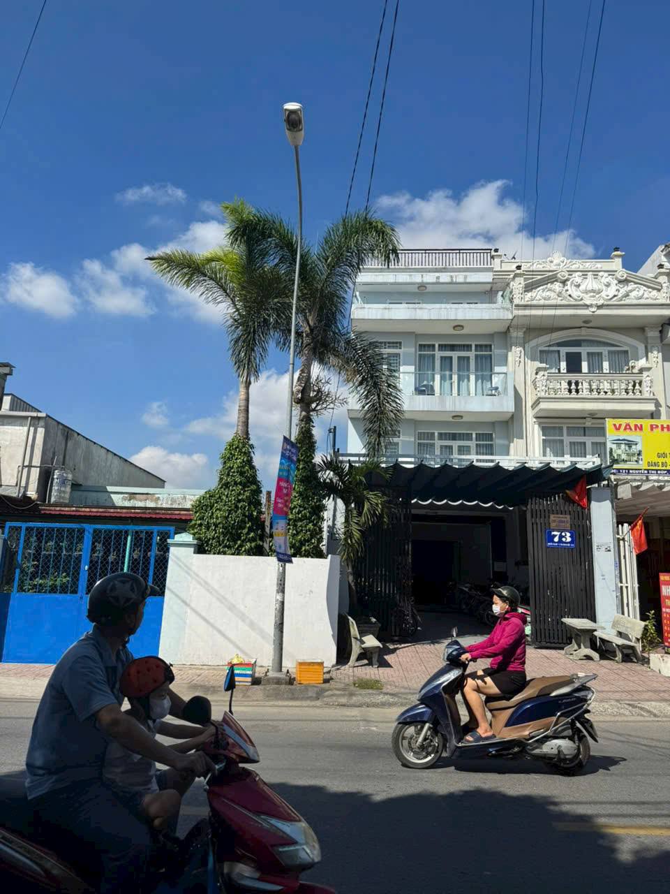  BÁN NHÀ MẶT TIỀN NGUYỄN THỊ BÚP 6.8X30M ĐÚC 3 TẤM GIÁ 15 TỶ 