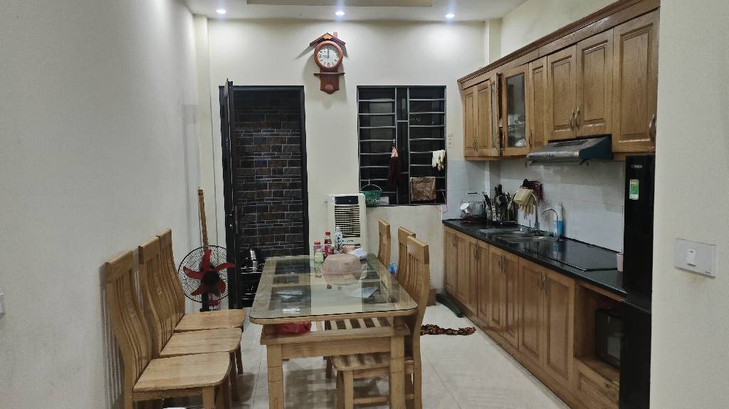  Nhà đẹp Vân Canh 42m2- 4 tầng, 2 thoáng, ngõ rộng thoáng, ô tô, giá 5.5 tỷ 