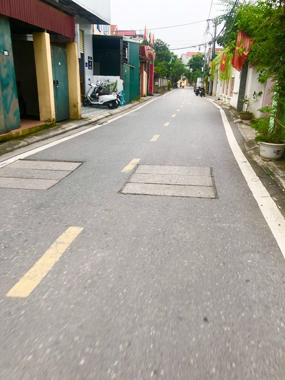  RẺ NHẤT ĐA TỐN - KHÔNG QUY HOẠCH - MẢNH ĐẤT HIẾM - Ô TÔ TRÁNH - TƯƠNG LAI RẠNG NGỜI - KHÔNG KHÍ TRONG LÀNH - AN SINH ĐỈNH- GẦN CÔNG VIÊN VINSAFARI.  Diện tích 103m2. Giá nhỉnh 5tỷ – Tầm tiền hiếm có! 