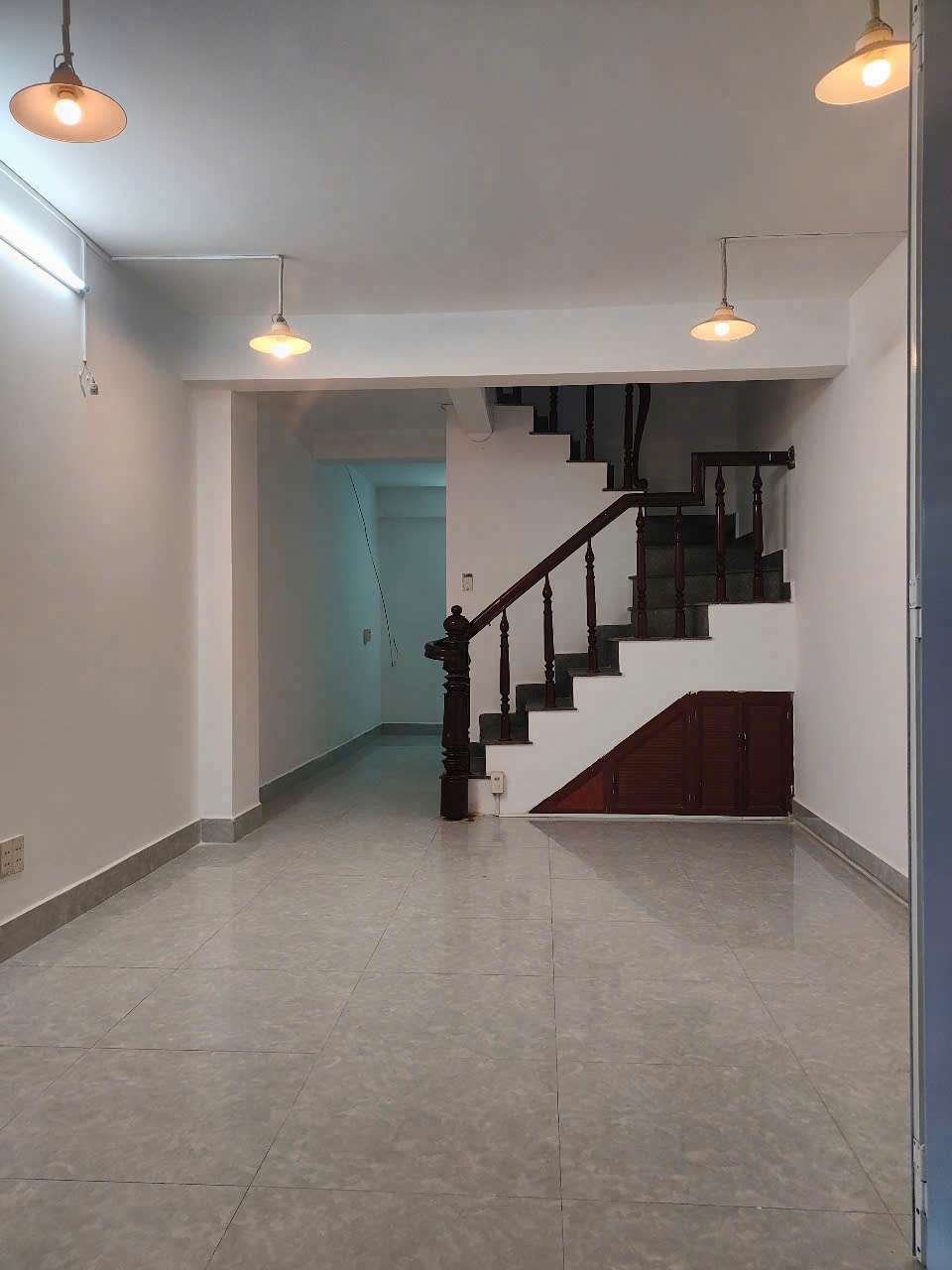  CHO THUÊ SHOPHOUSE MẶT TIỀN ĐƯỜNG TRẦN HỮU DUYỆT (ĐƯỜNG A1 CŨ)- KĐT VĨNH ĐIỀM TRUNG 
