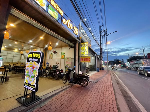  H. Củ Chi ! SANG NHANH 5 NGÀY ! SANG QUÁN NEM NƯỚNG GIÁ RẺ CHỈ CÒN 75 tr ( Quán đầu tư Full mới 250 tr ) Tel : 0362266422 ( Chính chủ ) 