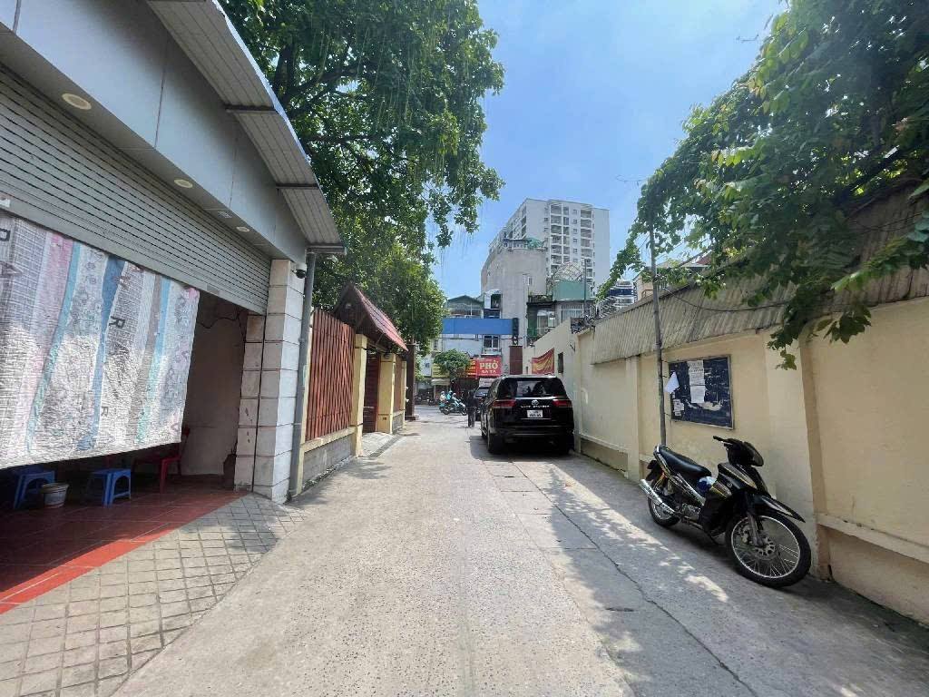  Bán Nhà TT Ba Đình – Ô Tô Đỗ Cửa, 88m², Mặt Tiền 6m, Chỉ 15.5 Tỷ 