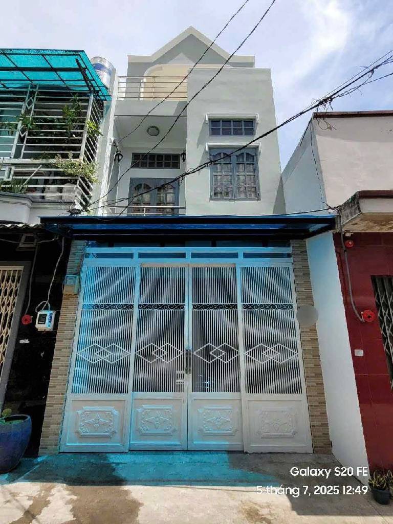  BÁN NHÀ 3 TẦNG HẺM XE HƠI - GẦN BX MIỀN TÂY - AEON MALL BÌNH TÂN - GIÁ NHỈNH 5 TỶ. 