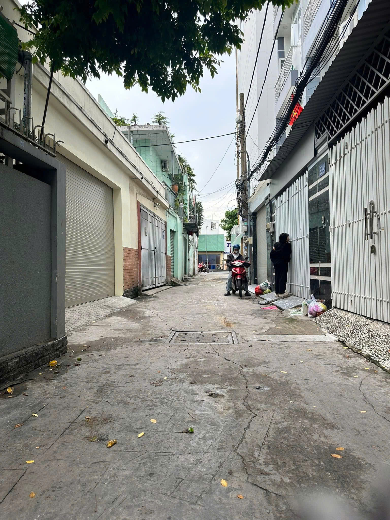  Bán Đất trống, hẻm 1/ Quang Trung, gần Phan Huy Ích, 4,5x17m, nở hậu 8m, tiện xây, 5,5 tỷ. 
