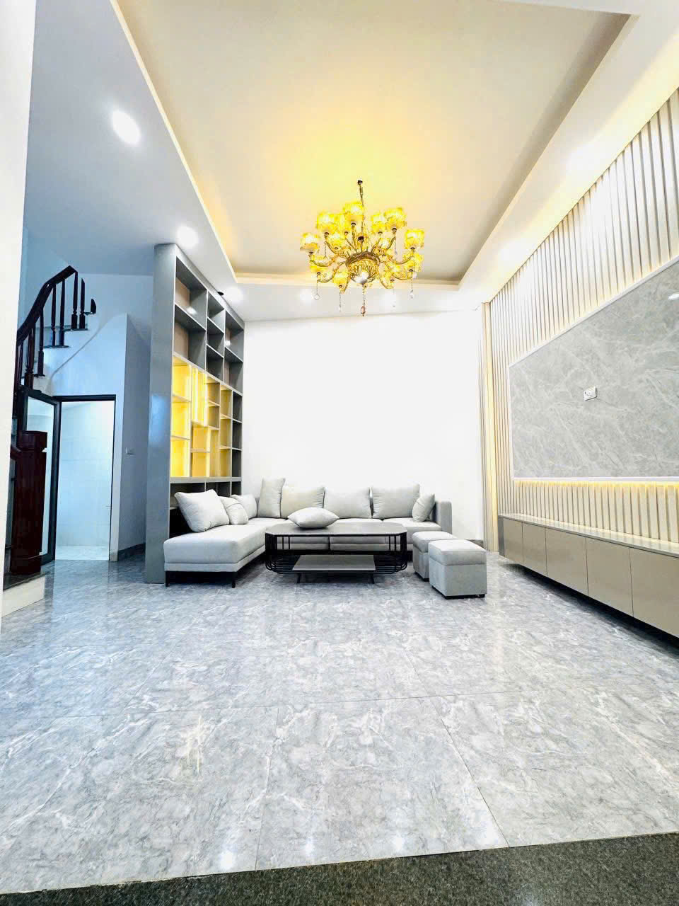  BÁN NHÀ XUÂN ĐỈNH - 58M² X 5 TẦNG, MẶT TIỀN 5.2M - GẦN Ô TÔ - LÔ GÓC - GIÁ CHỈ 11.2 TỶ 