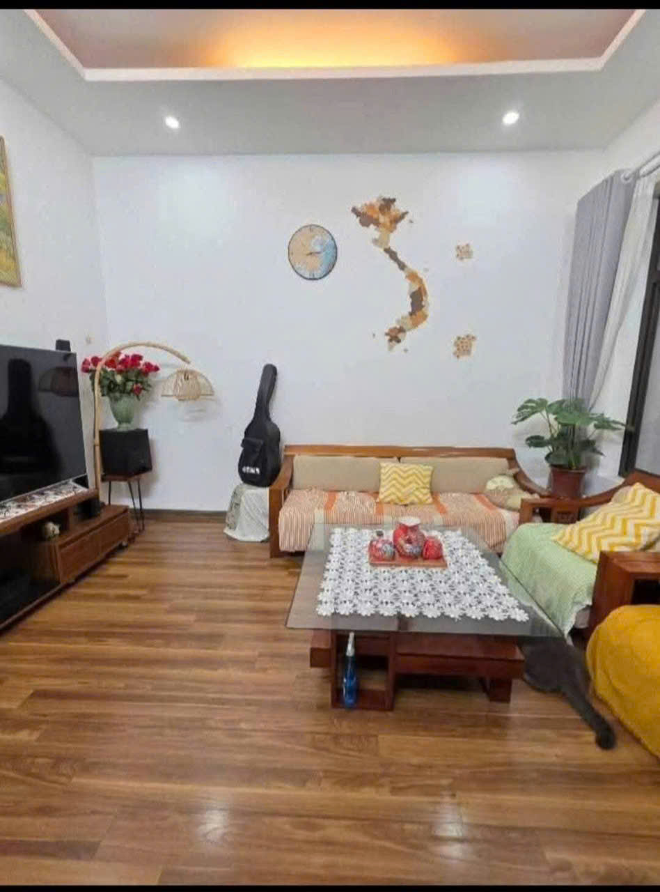  BÁN NHÀ HOÀNG QUỐC VIỆT - 50M² X 5 TẦNG, MẶT TIỀN 5M - PHÂN LÔ - Ô TÔ TRÁNH - GIÁ 15.2 TỶ 