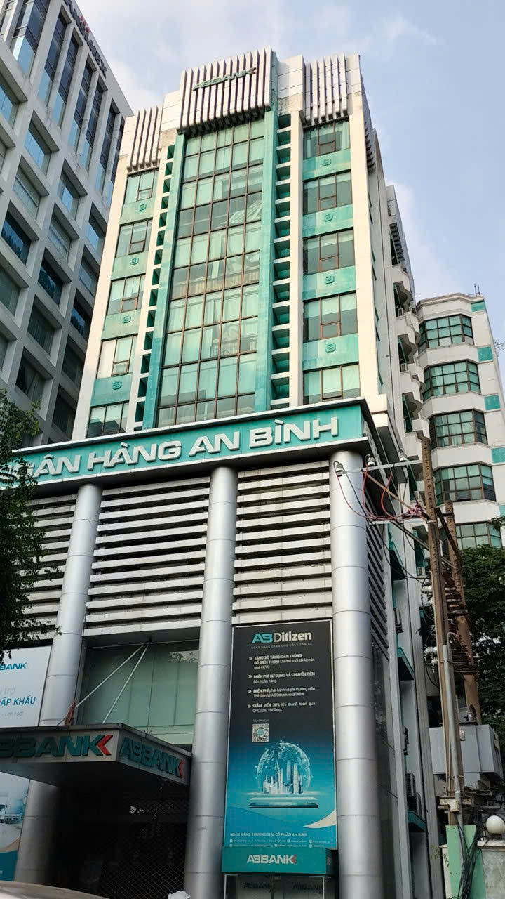  SIÊU PHẨM KHAN HIẾM-BÁN TÒA NHÀ MẶT TIỀN HAI BÀ TRƯNG DT 670M2, 4000M2 SÀN - GIÁ BÁN: 800 TỶ 