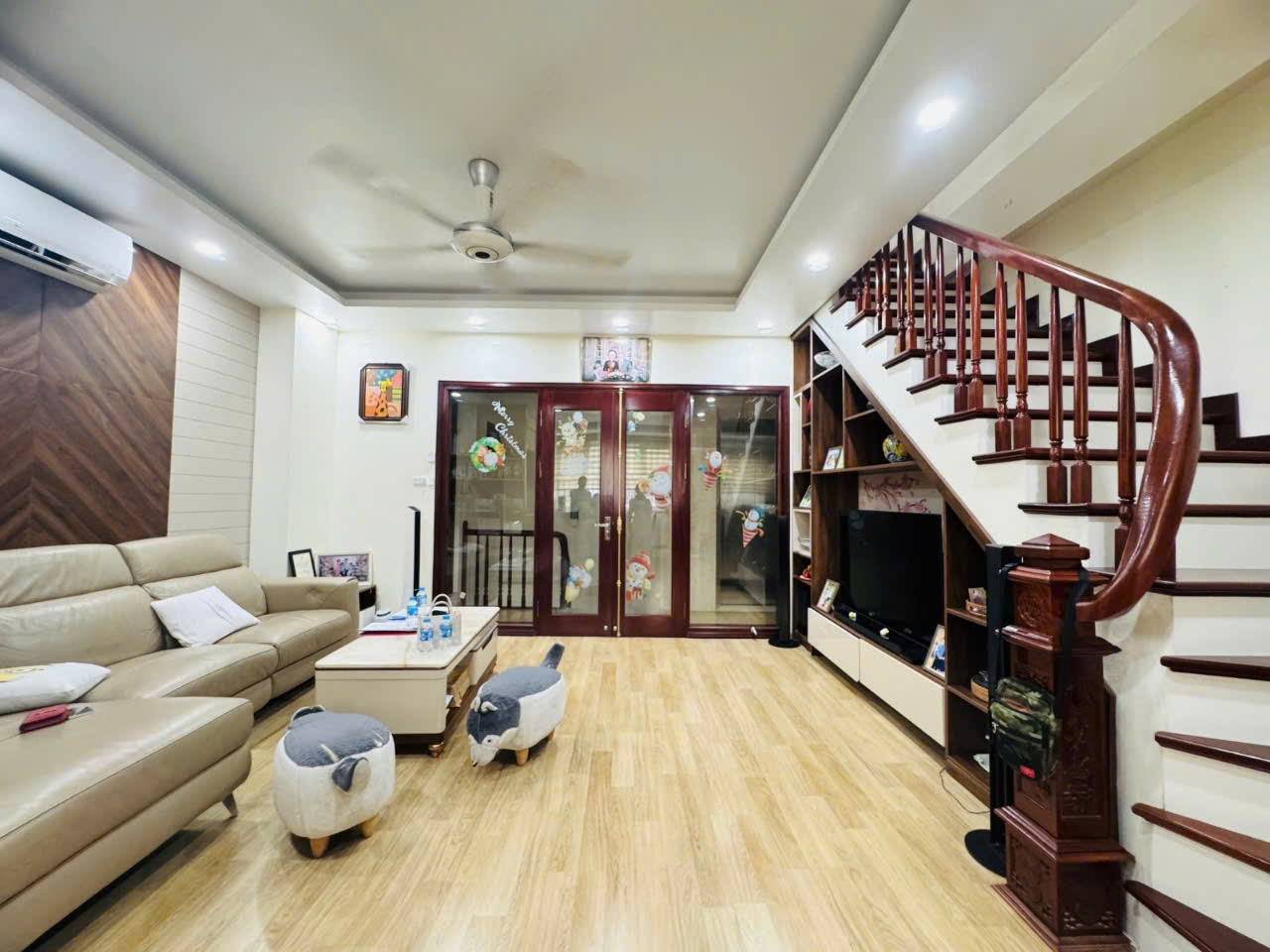  BÁN NHÀ KHU ĐÔ THỊ VĂN PHÚ - HÀ ĐÔNG, 50 M2, MẶT TIỀN 5,6 M, GIÁ 20 TỶ. 