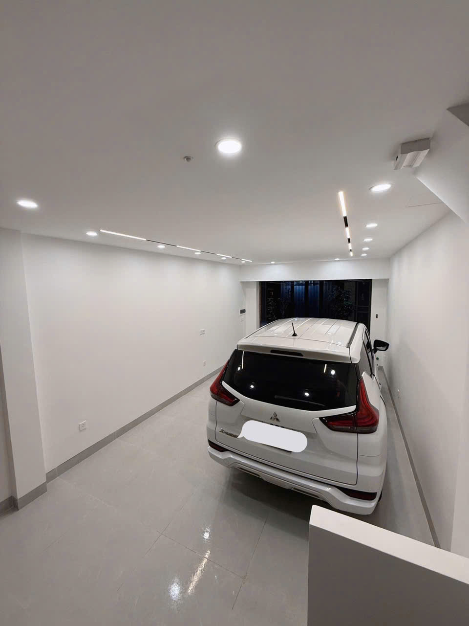 BÁN NHÀ NGỌC THỤY-LONG BIÊN SIÊU PHẨM 7 TẦNG THANG MÁY – GARA Ô TÔ – FULL NỘI THẤT – PHÂN LÔ VIP
???? Ngọc Thụy – 44m² x 7T – MT 4m – Giá 13.5 tỷ 