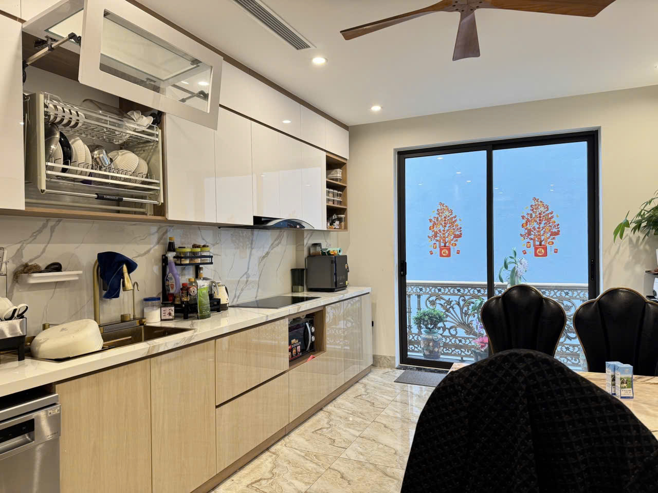  BÁN NHÀ NGỌC THỤY-LONG BIÊN SIÊU HẨM NGỌC LÂM – 6 TẦNG THANG MÁY – GARA Ô TÔ – FULL NỘI THẤT
???? Ngọc Lâm – 55m² x 6T – MT 3.7m – Giá 14.5 tỷ 