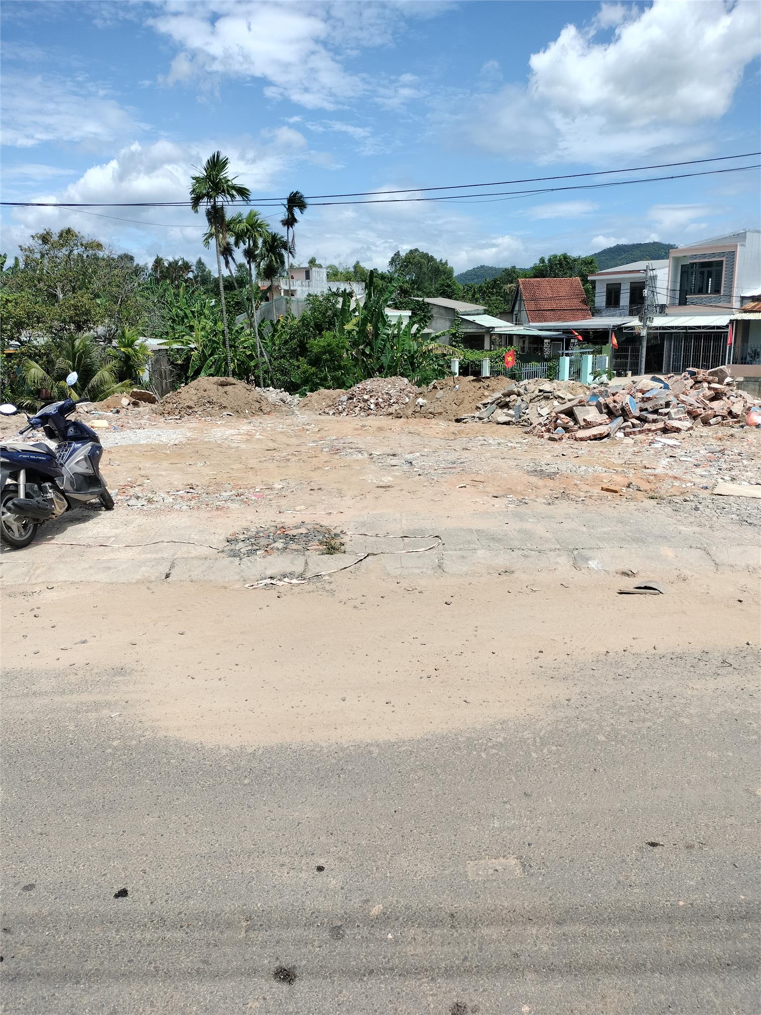  ???? ĐẤT MẶT TIỀN TRƯỜNG CHINH – CẨM LỆ, Ở VÀ KINH DOANH ĐỈNH – GIÁ CỰC TỐT! 
