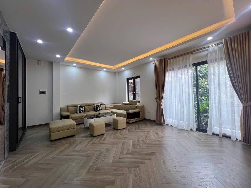  Bán nhà Xuân La Tây Hồ Ô Tô   – kinh doanh – Văn Phòng  thang máy 56m  6tầng15.5 tỷ 