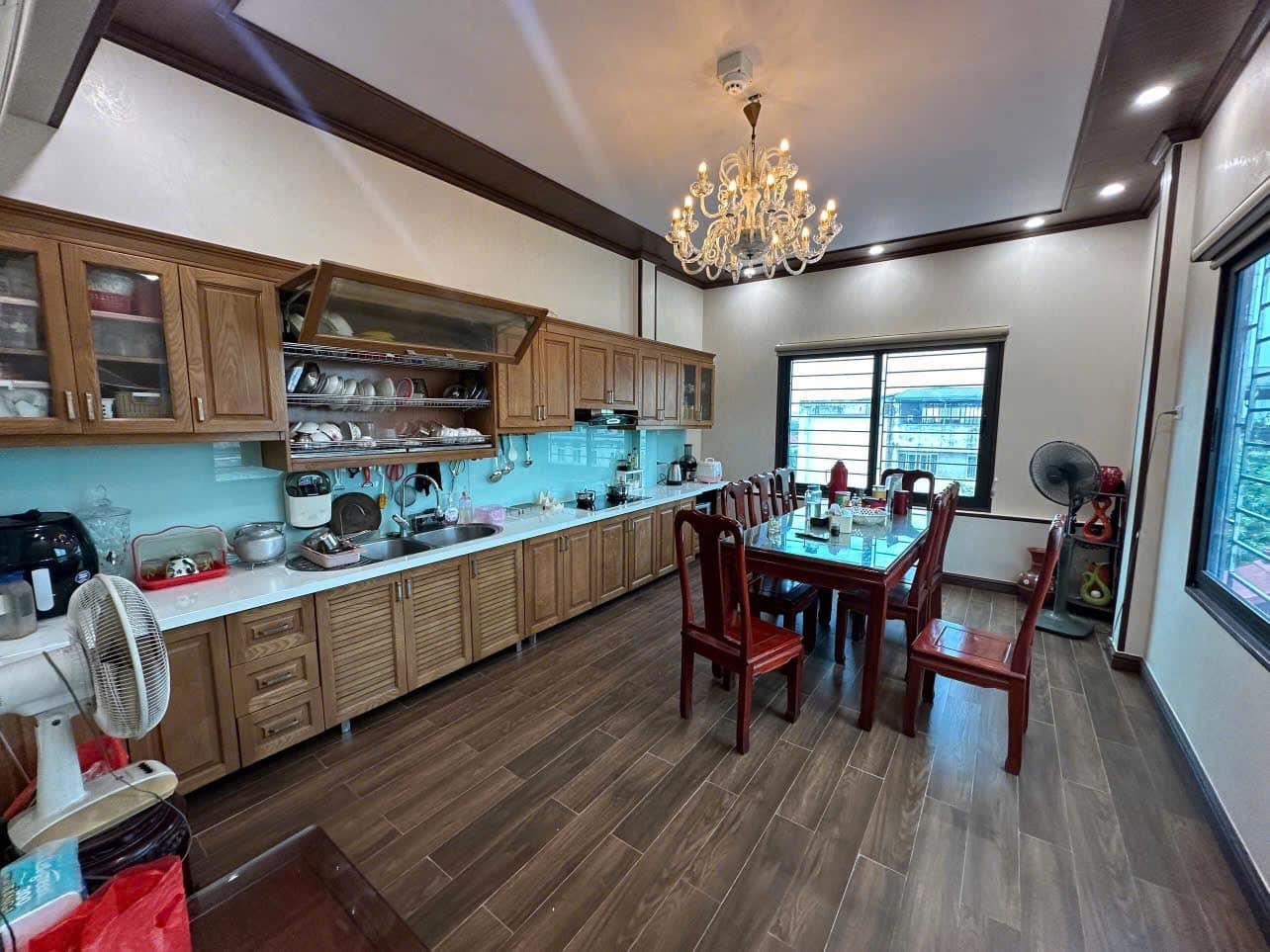  BÁN NHÀ VÕNG THỊ  -view  HỒ TÂY – thang máy  – otô - kinh doanh  52 m 6tầng 14.8 tỷ 