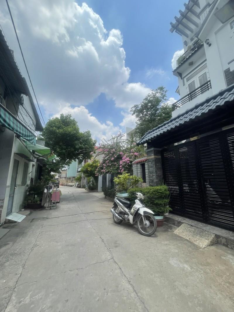  Bán nhà kế UBND P Tam Bình, 165m2 ngang 6m, Tô Ngọc Vân 6.7 tỷ 