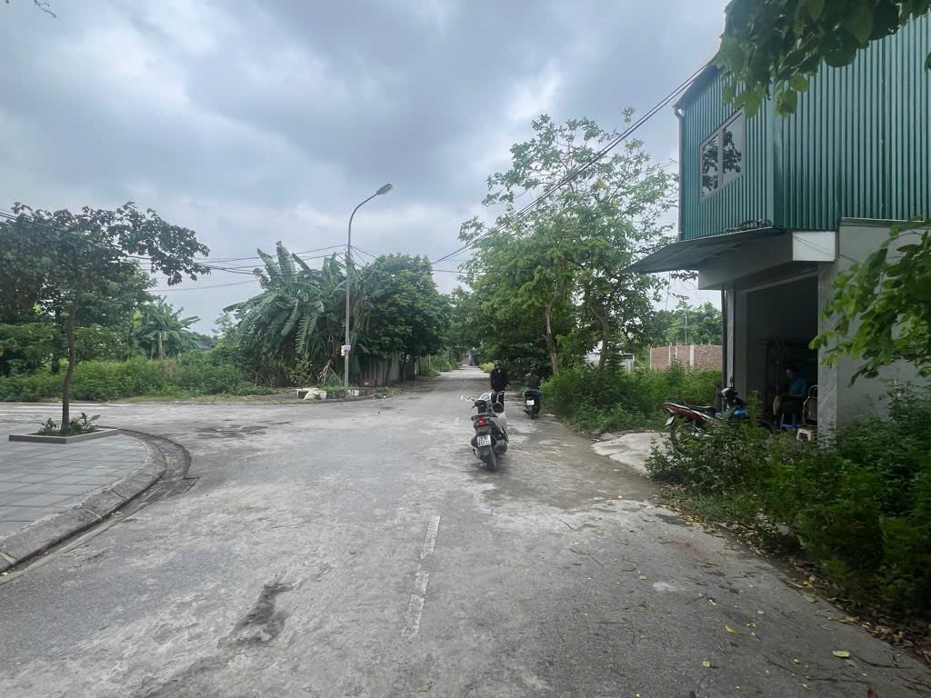  ????????????PHÂN LÔ PHƯƠNG NHỊ - LIÊN NINH - VỈA HÈ - 2 MẶT ĐƯỜNG ĐẸP -NHỈNH 12 TỶ???????????? 