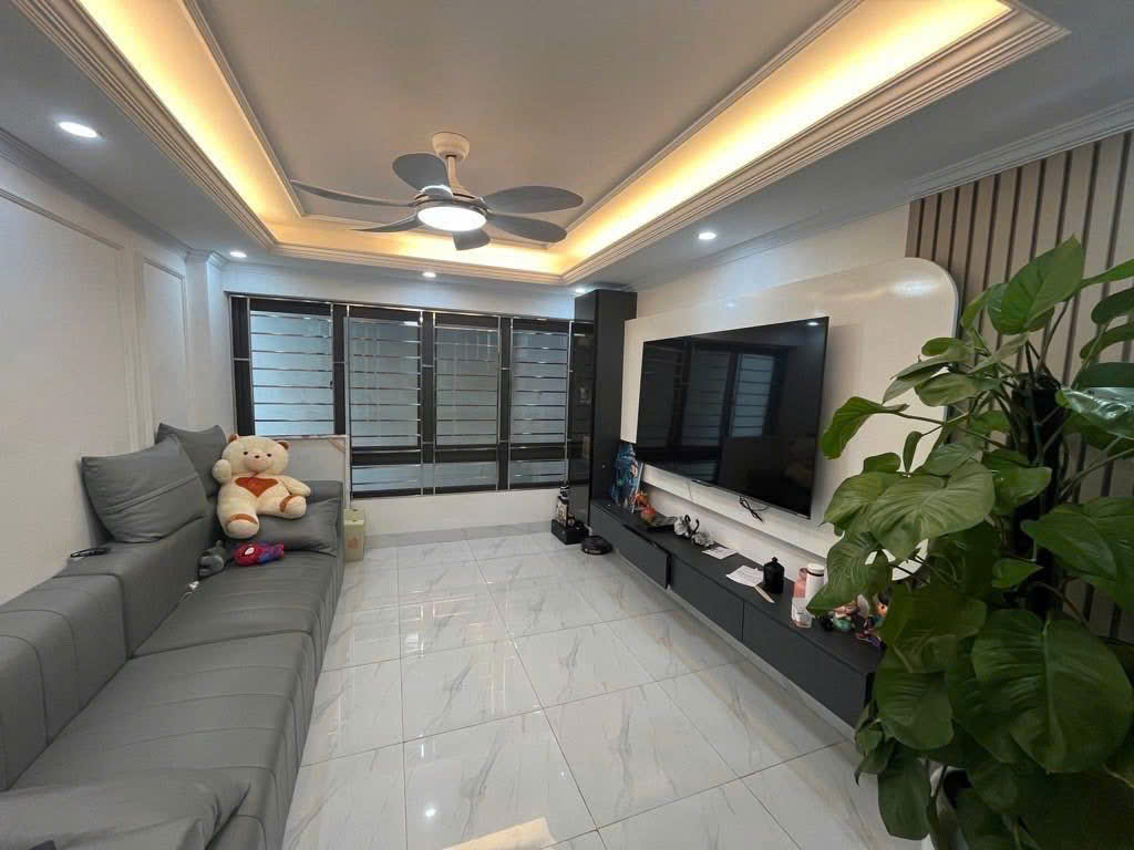  BÁN NHÀ LẠC LONG QUÂN – 50M² – 6 TẦNG – MẶT TIỀN 4.1M – NGÕ Ô TÔ TRÁNH - LÔ GÓC - GIÁ 12 TỶ 
