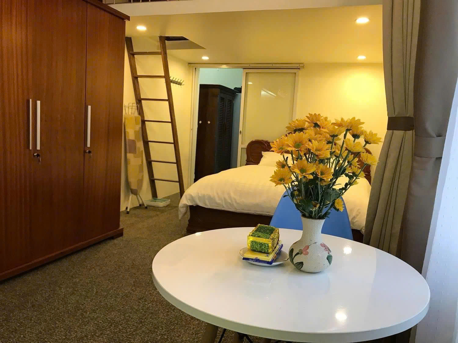  Chính chủ cho thuê căn hộ tại khu tập thể 15C Trần Khánh Dư, p.Phan Chu Trinh, quận Hoàn Kiếm, Hà Nội. 
