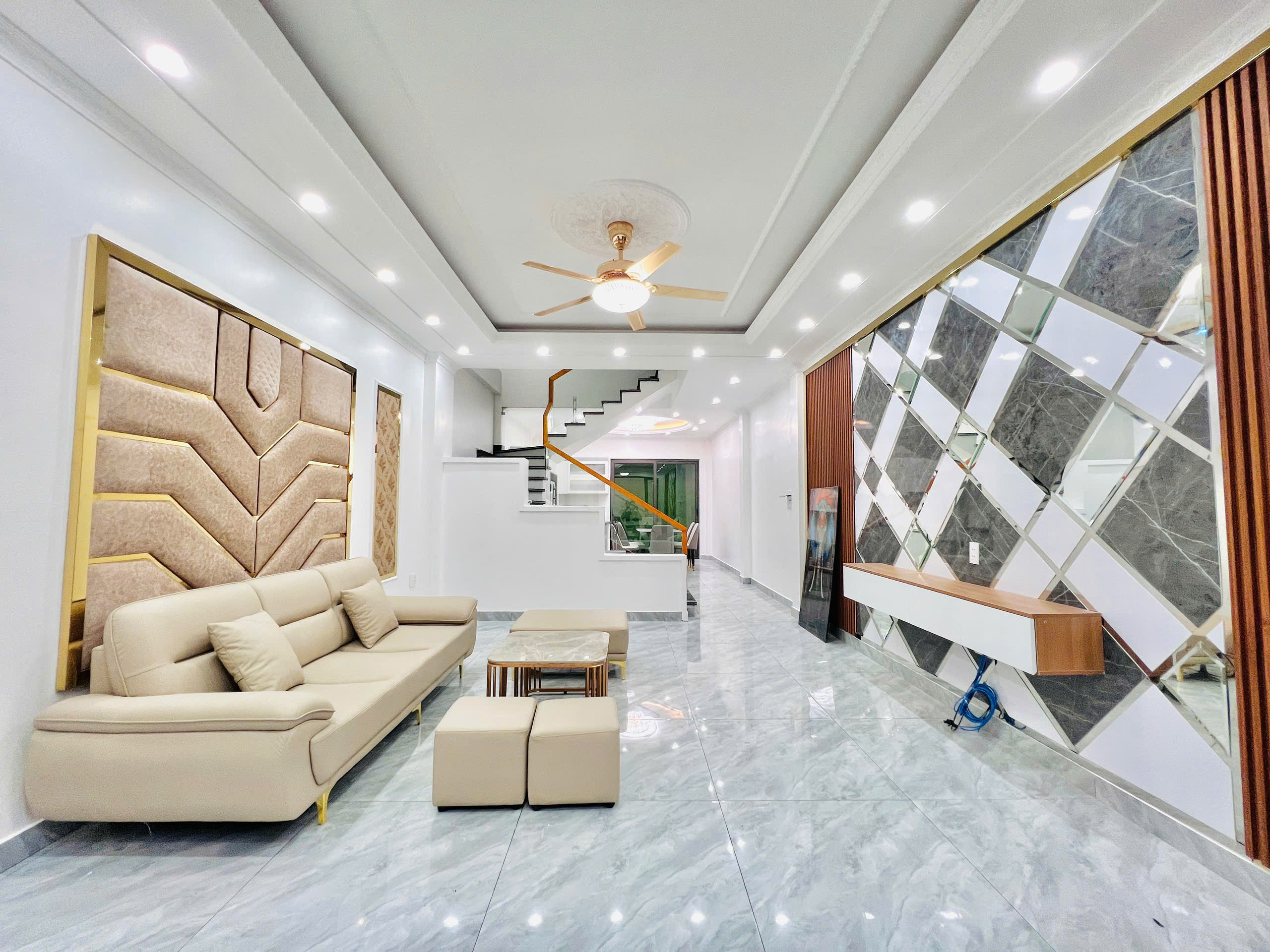  Bán Nhà 4 Tầng Mới Xây – Văn Cao Phố Tây – Sân Cổng Rộng – Nhà Đẹp Độc Lập – Giá Tốt Đầu Tư 