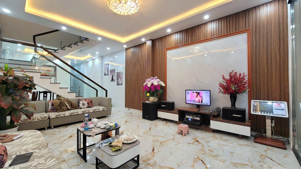  CHO THUÊ NHÀ RIÊNG MỚI XÂY – ĐẦY ĐỦ NỘI THẤT Ở HỒNG BÀNG, HẢI PHÒNG- CHỈ 8 TRIỆU/ THÁNG 