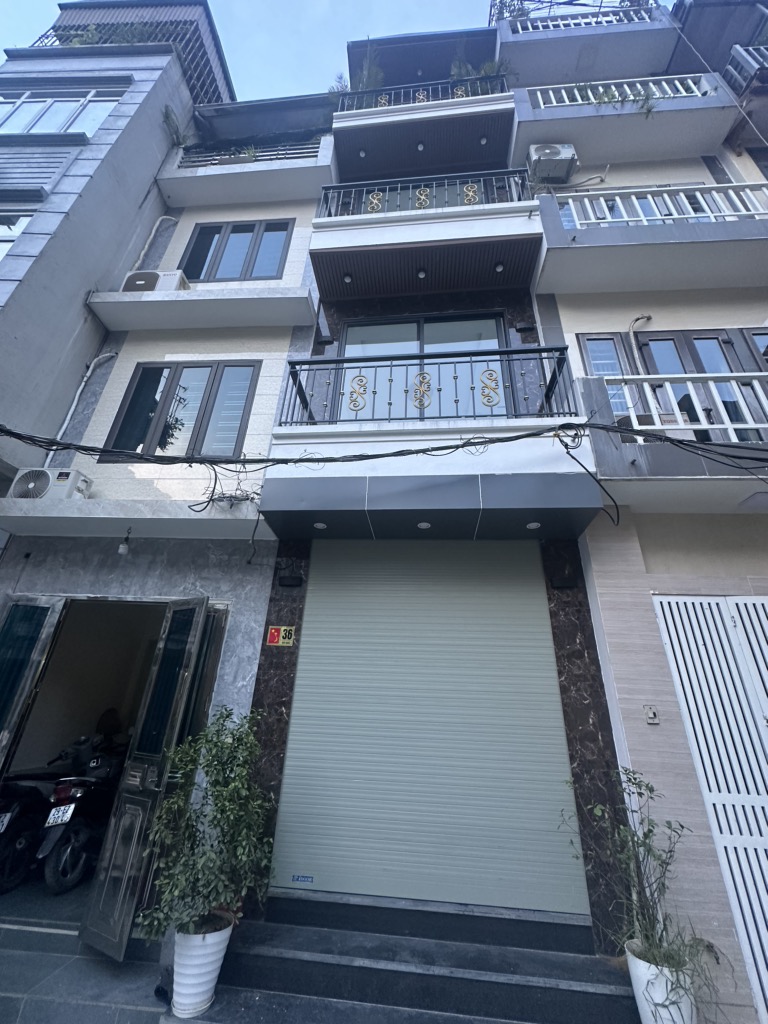  Bán nhà Gia Quất, 39m x 4T gara, oto tránh, view thoáng, chỉ 7 tỷ 1 còn thương lượng. LH 0936123469 