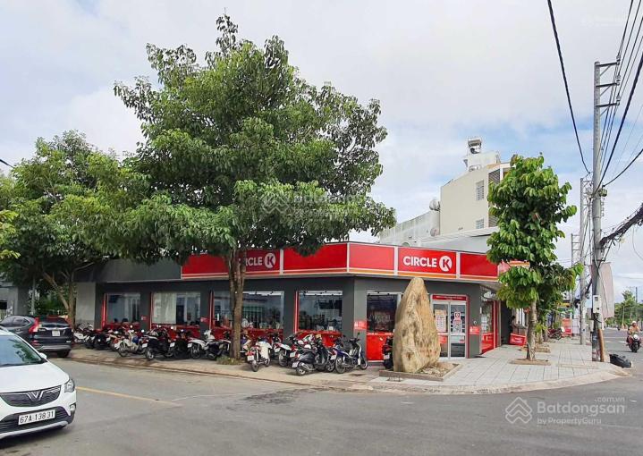  Giảm 13 tỷ-Bán nhà đất 2MT Ung Văn Khiêm Q. Bình Thạnh DT 19,2x40m XD:Hầm+7T CN đủ 100%-giá 207 tỷ về 200 tỷ 