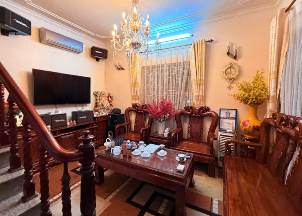  CỰC HIẾM PHỐ TRẦN CUNG, Ô TÔ ĐỖ CỔNG, TIỆN ÍCH BẠT NGÀN – 4 TẦNG x 43M2, 9.69 TỶ 