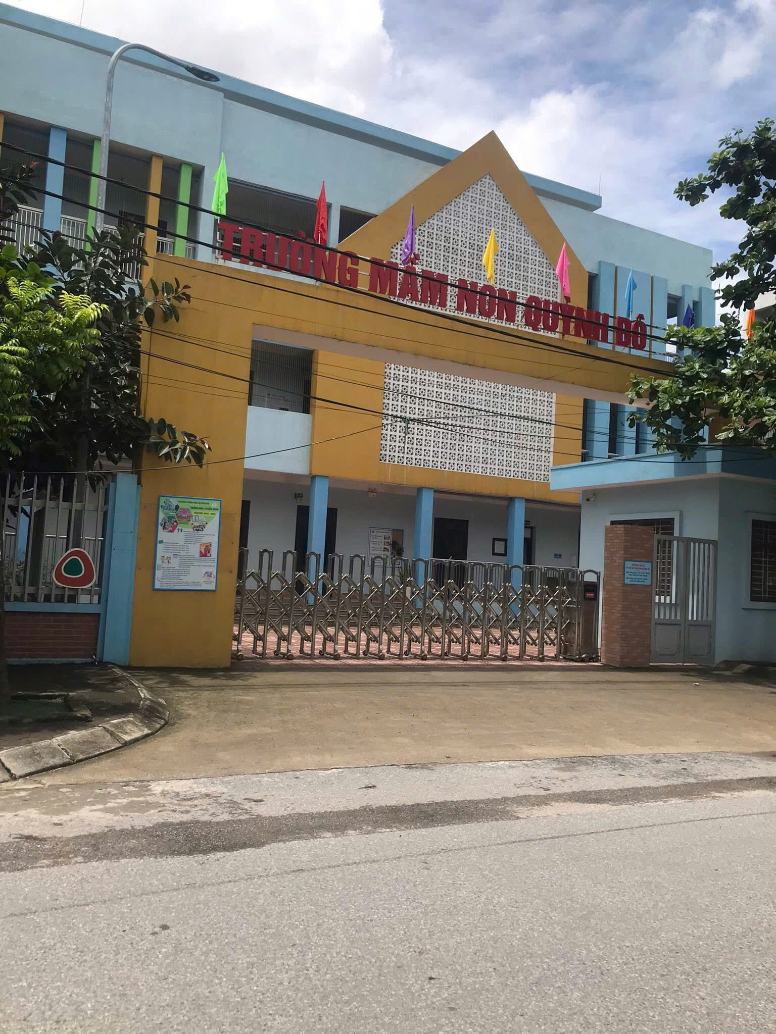  TT HUYỆN THANH TRÌ, DÂN XÂY NHÀ MỚI KÍNH KOONG 6 TẦNG 35 m2 CHỈ HƠN 4 TỶ. 