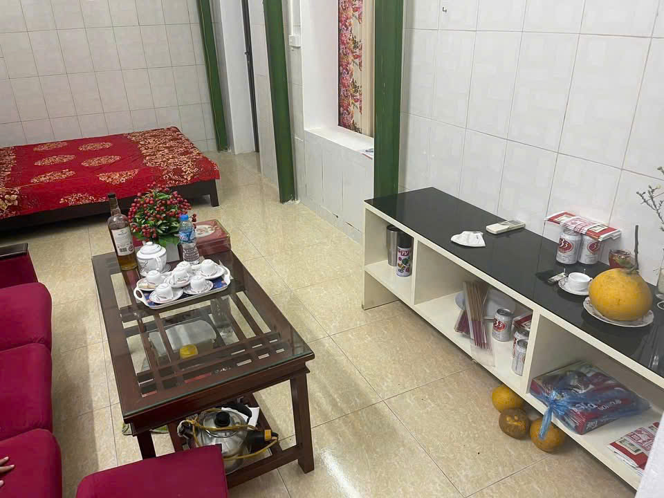  Cho thuê nhà ngách 23 ngõ Thổ Quan, chỉ 6 Triệu ở ngay 2 tầng x 30m2 
