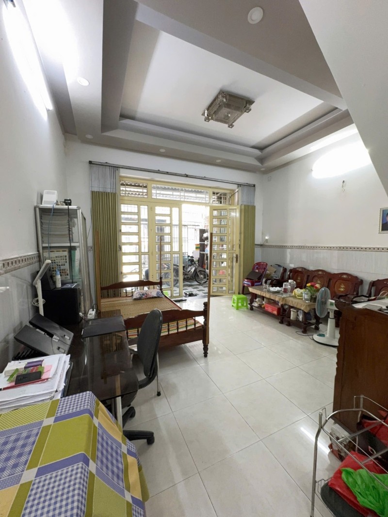  Bán nhà 1 Trệt 1 Lầu TP.Thủ Đức,SHR đường xe hơi,giá tốt nhất khu vực 