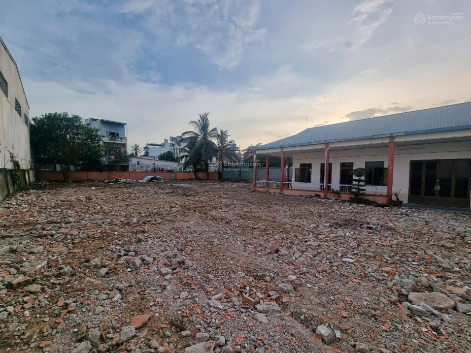  Đất có nhà 1,650m2 thổ cư MẶT TIỀN ĐƯỜNG 30, PHƯỜNG LINH ĐÔNG, TP. THỦ ĐỨC 