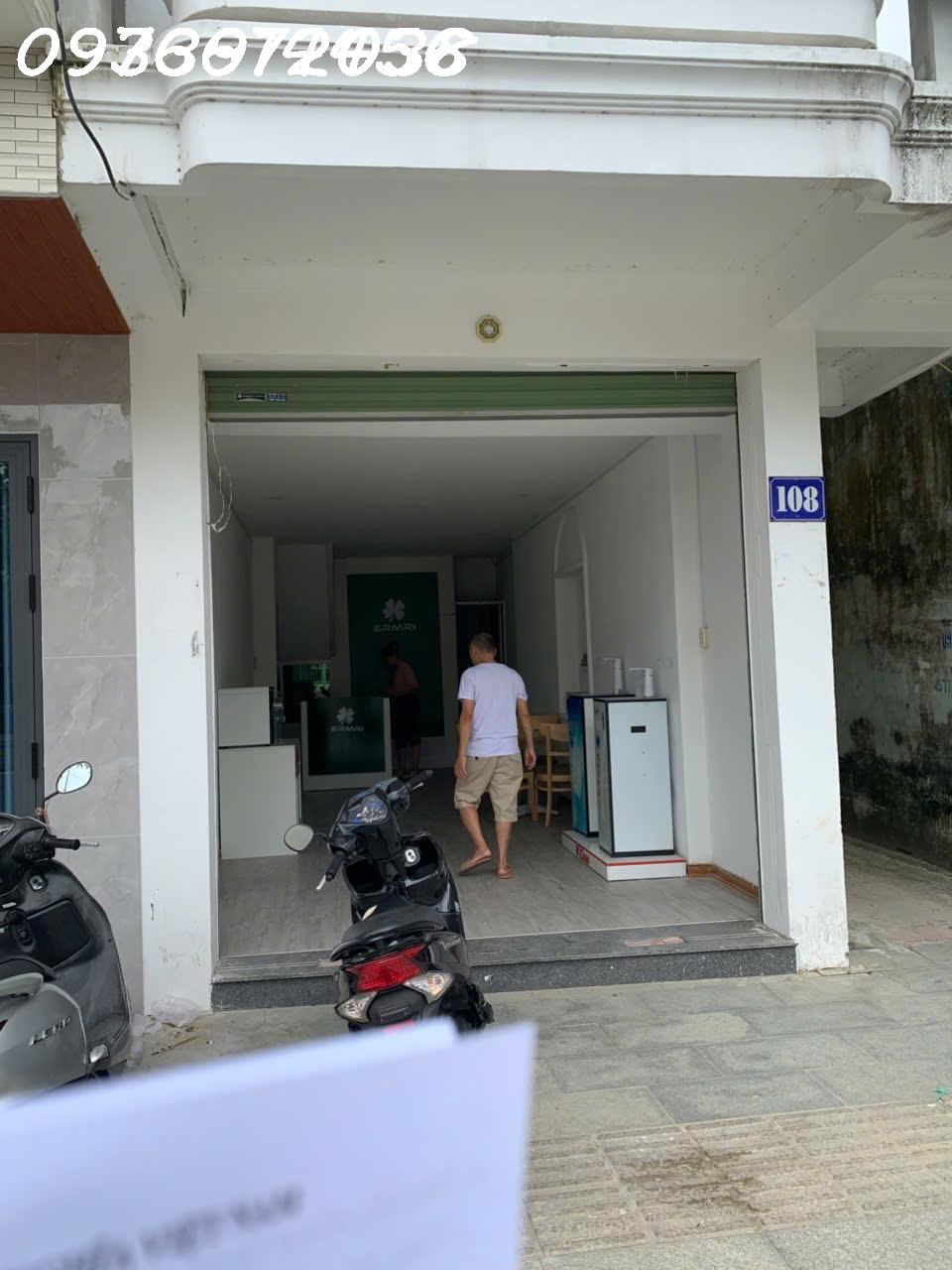  BÁN NHÀ MẶT PHỐ HÙNG VƯƠNG, QUẢNG NGÃI. DT 36M2, GIÁ HỜI 4 TỶ, SỔ HỒNG RIÊNG! 