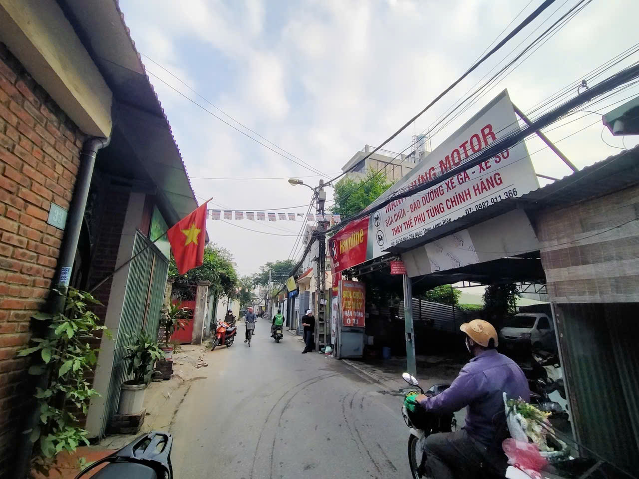  BÁN ĐẤT NGỌC THỤY – LONG BIÊN-110M² – MẶT NGÕ Ô TÔ – GẦN CHỢ, GẦN ĐƯỜNG 40M – KINH DOANH ĐỈNH
???? Giá chỉ 20.9 TỶ – Sổ đỏ chính chủ 