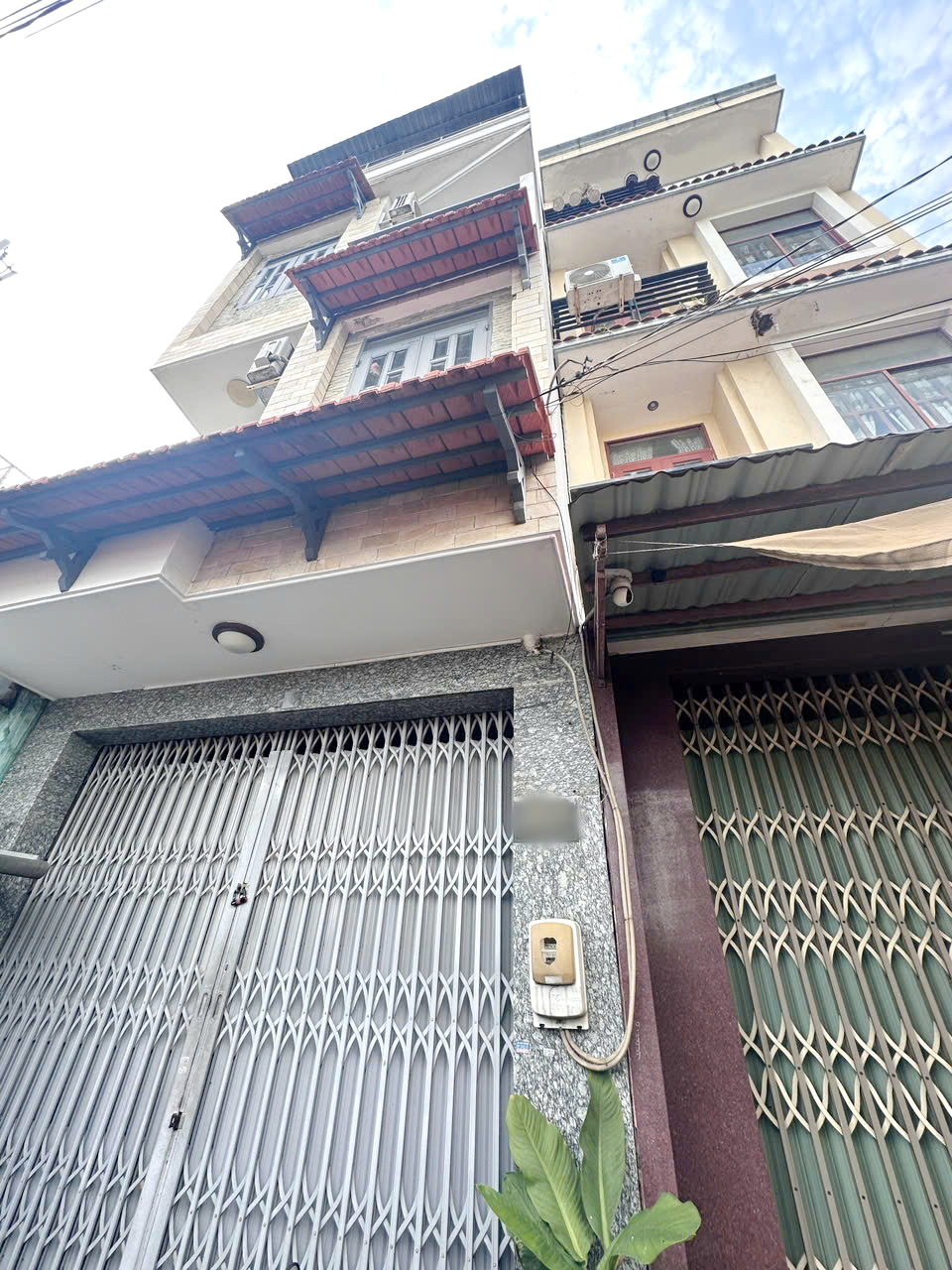  Nhà 2 lầu/ST 354/ Âu Dương Lân P3Q8 