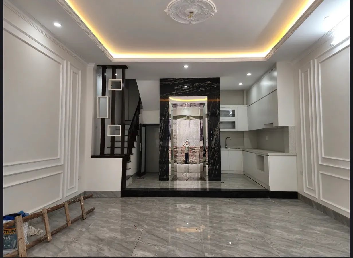  BÁN NHÀ PHỐ HOA LÂM 45M2 6T, MT 4.8M, Ô TÔ ĐỖ CẠNH NHÀ, GIÁ CỰC TỐT NHỈNH 8 TỶ 
