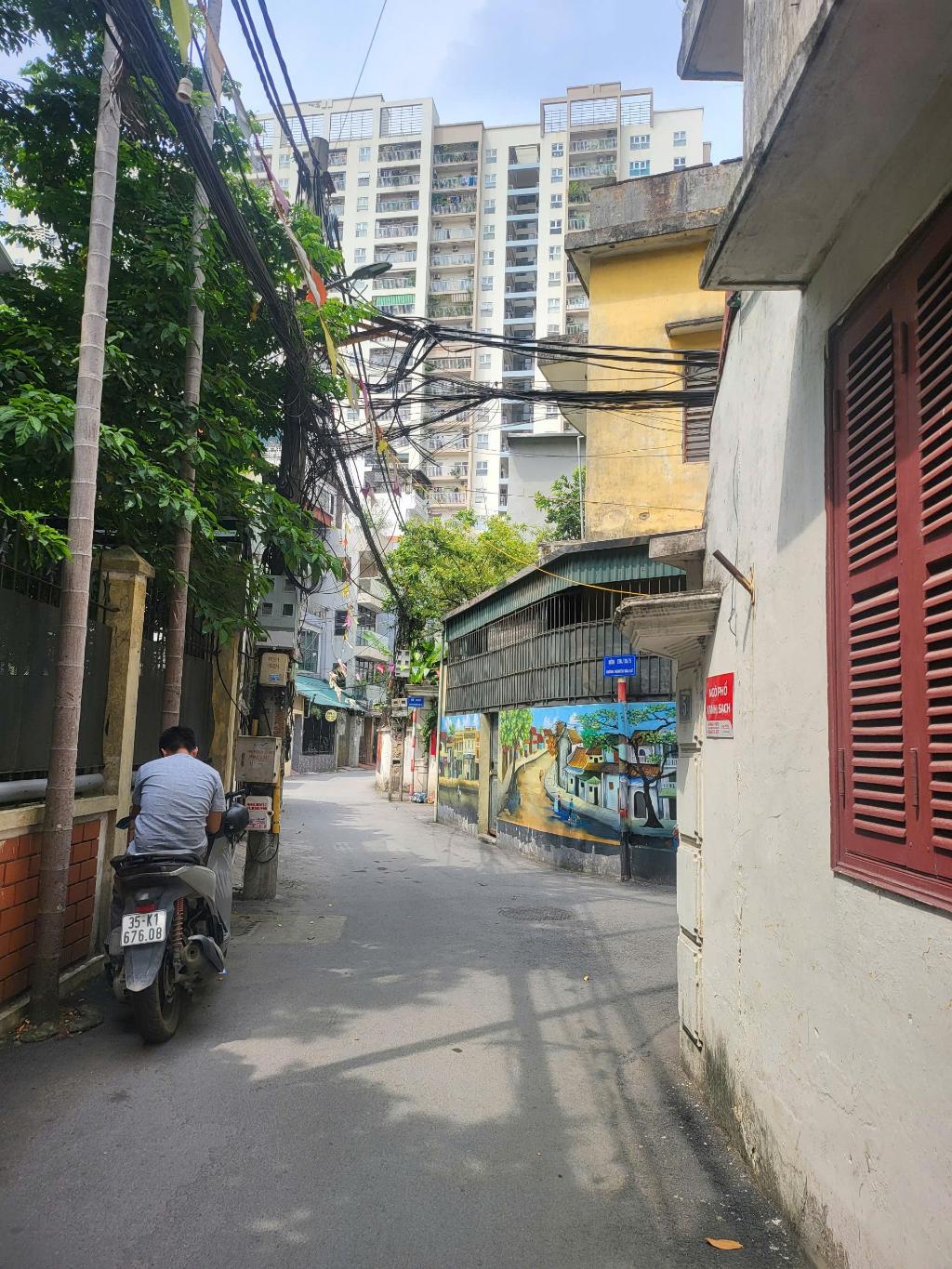  Bán nhà Hoàng như Tiếp 50m x 4T gara oto, kinh doanh nhỏ chỉ nhỉnh 10 tỷ xíu còn tl. LH 0936123469 