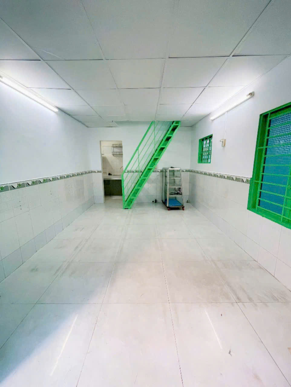  HẺM NGANG 4M 
DIỆN TÍCH  ĐẤT 20M2 CÓ 2 TỶ 
