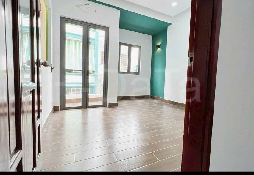  HXH 1 TRỤC – LÊ HỒNG PHONG - GẦN CHỢ HOA – 4 TẦNG – DÒNG TIỀN 20TR/TH. GIÁ 9.X TỶ.






.






























































. 