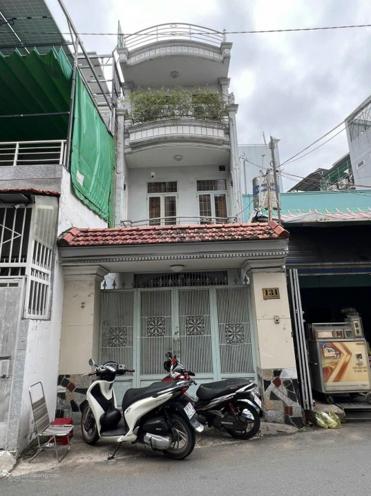  Bán nhà mặt tiền Nguyễn Thượng Hiền- DT 90tr /tháng CT - 65m2 ( 4x16m) nở hậu - 4 tầng- 14 phòng CT -13.X tỷ 