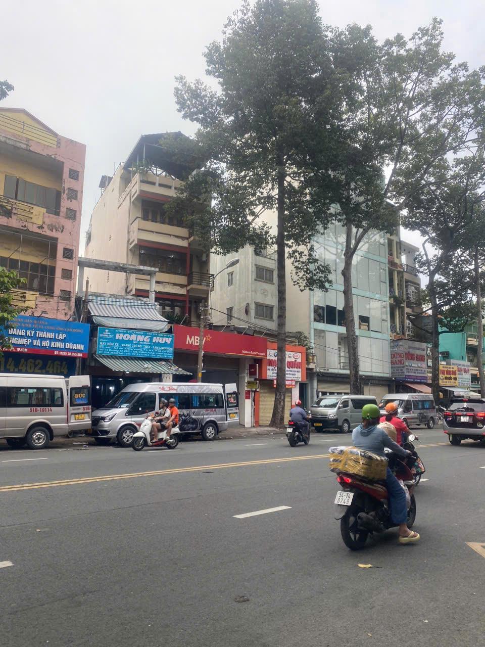  * Bán Nhà Mặt Tiền KD showroom An Dương Vương P3  Q5, 3Tầng 3.5X12.5_17.5Tỷ TL 