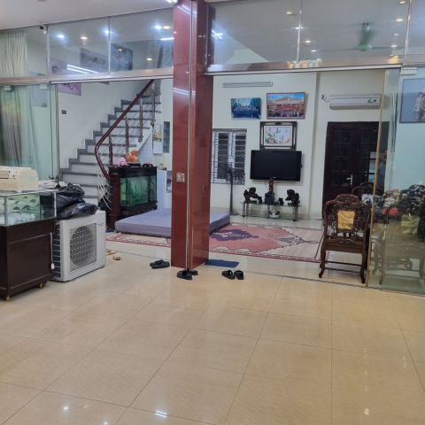  CHÍNH CHỦ CHO THUÊ NHÀ MẶT PHỐ HOÀNG HOA THÁM – BA ĐÌNH – HÀ NỘI 