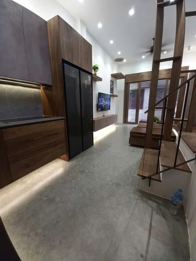  Bán Nhà Trương Định 27m2. 4 tầng. mặt tiền 3.8m giá 6.95 tỷ Hai Bà Trưng Hà Nội 