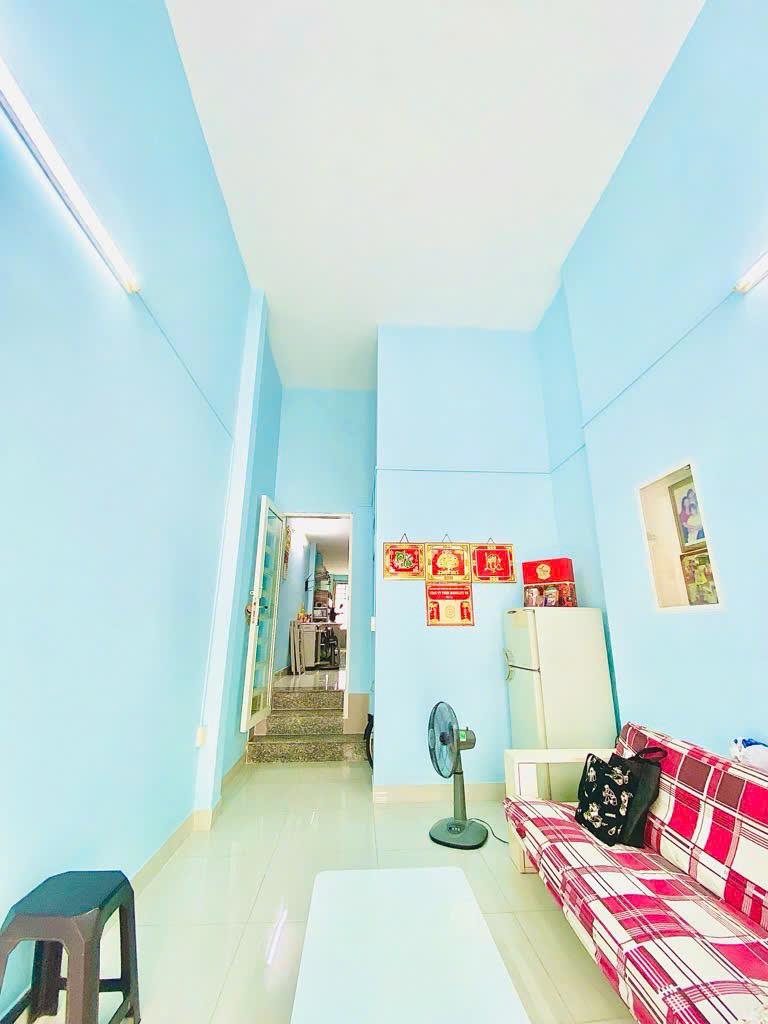  Nhà đẹp giứa lòng Thủ Đức, ở ngay, công chứng trong ngay giá chỉ 4,1 tỷ. 