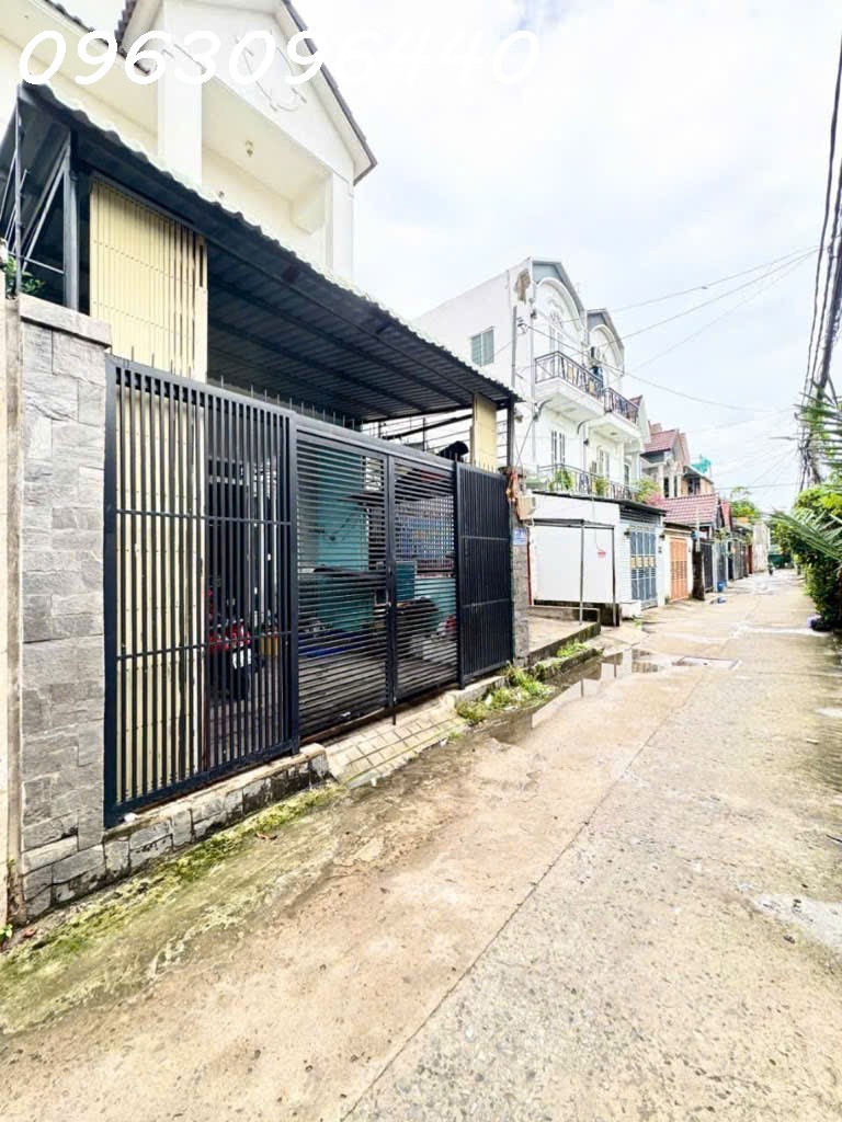  Bán nhà Nhà Bè 100m², hẻm xe hơi, Nguyễn Bình, giá 5.6 tỷ 