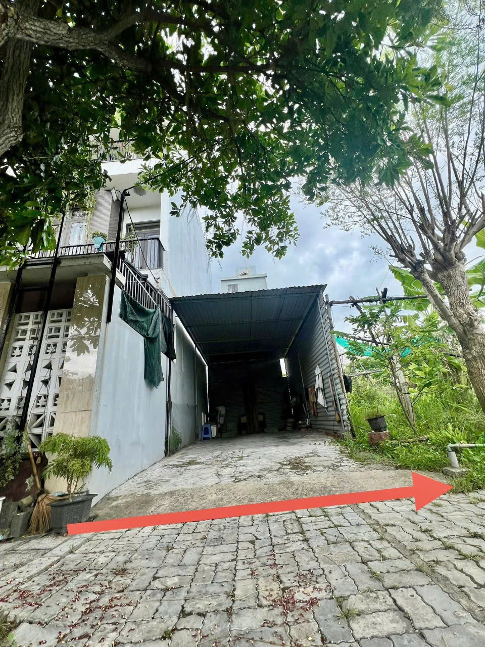  Bá.n đất đường Hòa Phú 11 – Gần đường Hoàng Thị Loan 