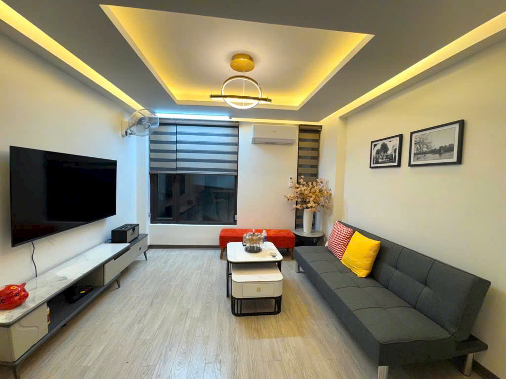  HUYỀN KỲ HÀ ĐÔNG - 41M CHỈ NHỈNH 8 TỶ - NGÕ NÔNG - THÔNG ,Ô TÔ ĐỖ CỬA,KHU VỰC ĐÔNG DÂN ,GẦN CÁC TRƯỜNG ĐẠI HỌC - CAO ĐẲNG,CHỢ XỐM 