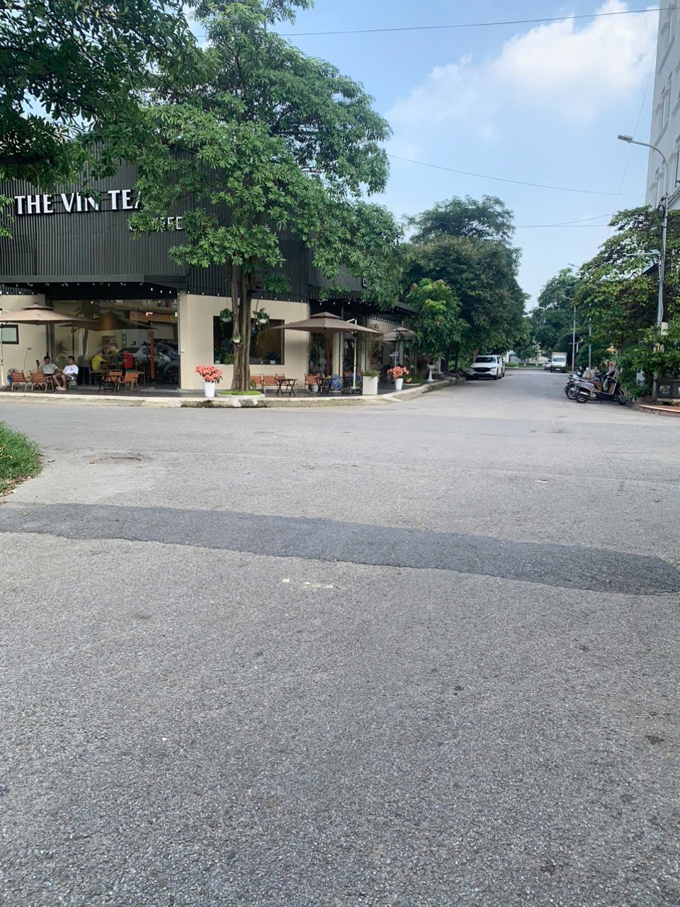  BÁN MẢNH ĐẤT ĐẸP -HOA LÂM – GIÁ RẺ NHẤT LONG BIÊN – VIEW HỒ – SỔ VUÔNG NHƯ A4 ????

???? Hoa Lâm – Long Biên

???? Diện tích: 141m2 – Mặt tiền 5m

???? Giá chỉ: 90 triệu/m² – Tổng 13 tỷ 